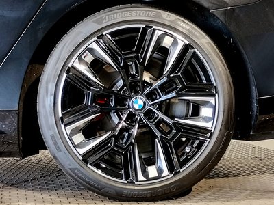 صورة مصغرة 40 لـ 2026 BMW I5