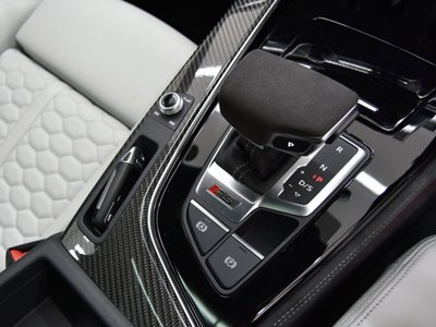 2021 AUDI RS4 AVANT — миниатюра 16