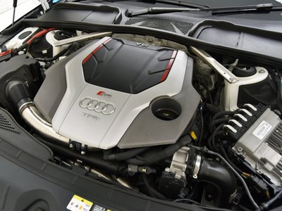 2021 AUDI RS4 AVANT — миниатюра 25