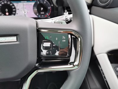 2024 LAND Rover RANGE ROVER EVOQUE photo 11