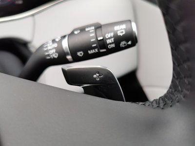 2024 LAND Rover RANGE ROVER EVOQUE photo 12