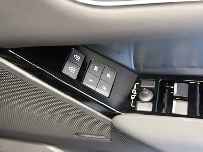 صورة مصغرة 17 لـ 2024 LAND Rover RANGE ROVER VELAR