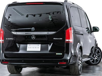 2024 Mercedes-BENZ V-CLASS photo 3