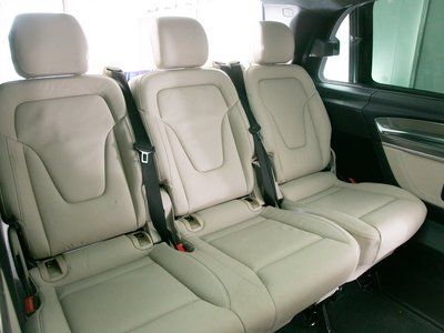 2024 Mercedes-BENZ V-CLASS thumbnail 61