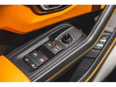 صورة مصغرة 32 لـ 2021 Lamborghini URUS