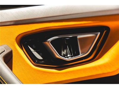 صورة مصغرة 34 لـ 2021 Lamborghini URUS