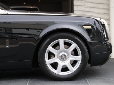 2011 ROLLS-ROYCE PHANTOM DROPHEAD COUPE 照片 17