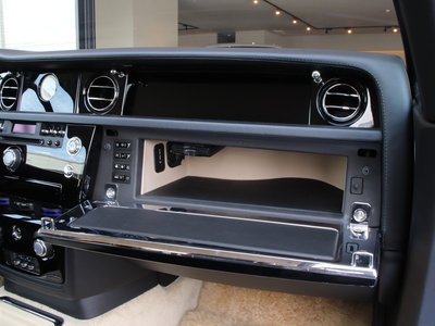 2011 ROLLS-ROYCE PHANTOM DROPHEAD COUPE 照片 63