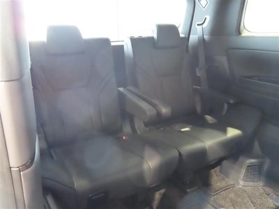 صورة 20 لـ 2023 Toyota VELLFIRE