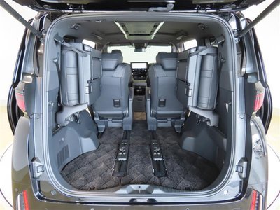 صورة 22 لـ 2023 Toyota VELLFIRE
