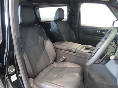 صورة 18 لـ 2023 Toyota VELLFIRE