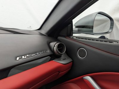 2013 Ferrari F12 BERLINETTA — фото 34