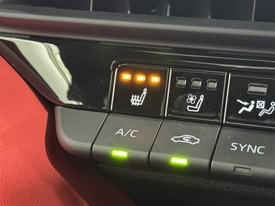 صورة 18 لـ 2024 Toyota CROWN SPORT
