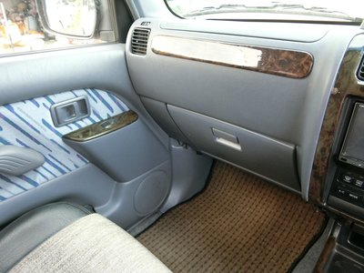 صورة 28 لـ 1998 Toyota LAND CRUISER PRADO