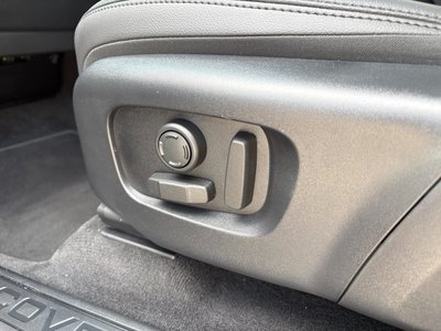 2025 LAND Rover DISCOVERY SPORT photo 14