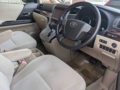 2012 Toyota VELLFIRE photo 3