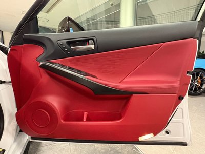 2025 Lexus IS 缩略图 40