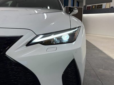 2025 Lexus IS 缩略图 11