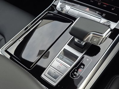 2024 AUDI Q7 — миниатюра 26