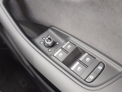2024 AUDI Q7 — миниатюра 33