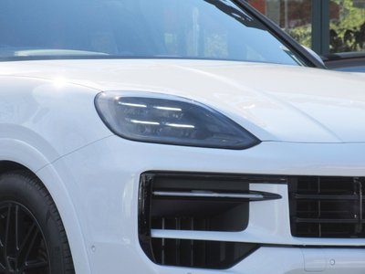 صورة مصغرة 6 لـ 2024 Porsche CAYENNE