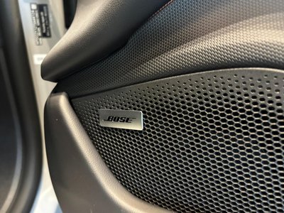 2025 Porsche TAYCAN 照片 12