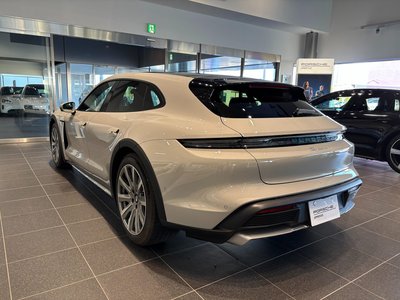 2025 Porsche TAYCAN 照片 5