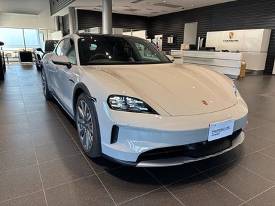 2025 Porsche TAYCAN 照片 26