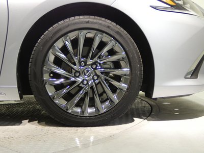 2024 Lexus ES 缩略图 14