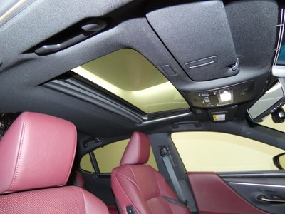 2024 Lexus ES 缩略图 48
