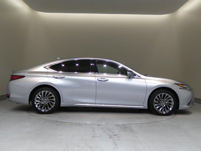 2024 Lexus ES 缩略图 40