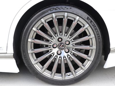 صورة مصغرة 61 لـ 2021 Lexus LS