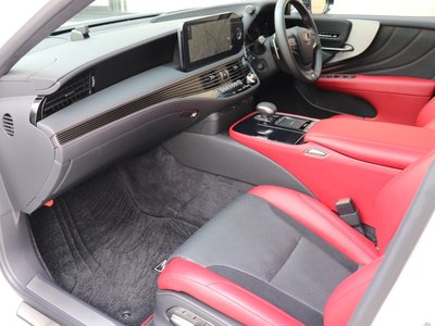 صورة مصغرة 12 لـ 2021 Lexus LS