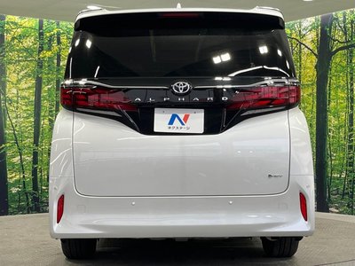 صورة 15 لـ 2024 Toyota ALPHARD