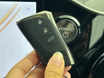 2021 Lexus NX thumbnail 21