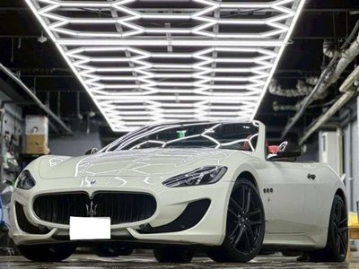 2016 Maserati GRANCABRIO — фото 4