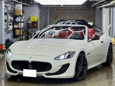 2016 Maserati GRANCABRIO — фото 14