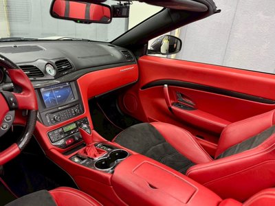 2016 Maserati GRANCABRIO — фото 15