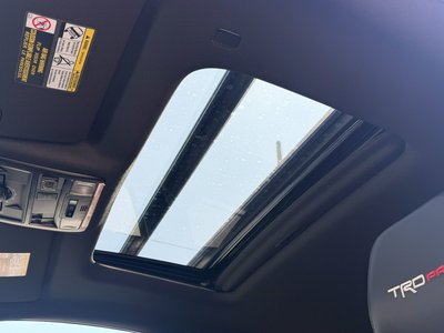 صورة 5 لـ 2022 Toyota TACOMA