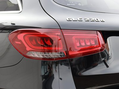 2022 Mercedes-BENZ GLC thumbnail 23