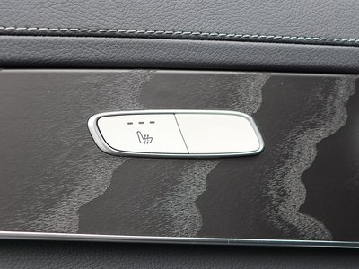 2022 Mercedes-BENZ GLC thumbnail 52