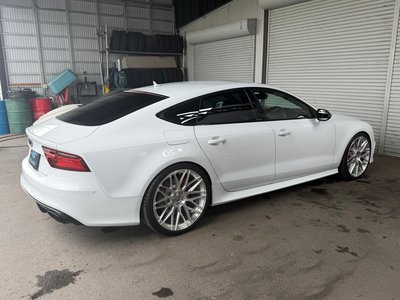 صورة 18 لـ 2017 AUDI RS7 SPORTBACK