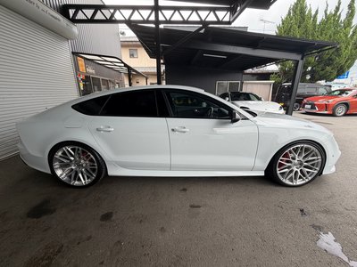 صورة 13 لـ 2017 AUDI RS7 SPORTBACK