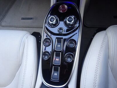 2020 Mclaren GT 照片 22