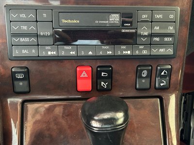 1990 Mercedes-BENZ SL 照片 11