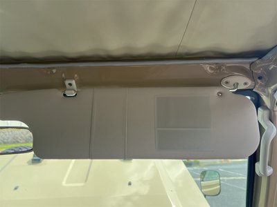 صورة 47 لـ 1997 Toyota LAND CRUISER 70