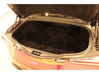 صورة مصغرة 22 لـ 2018 Lexus LC