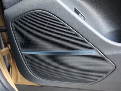2025 AUDI Q8 thumbnail 24
