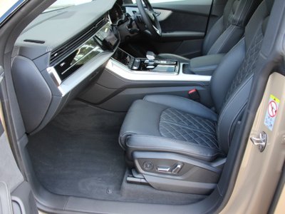 2025 AUDI Q8 thumbnail 30