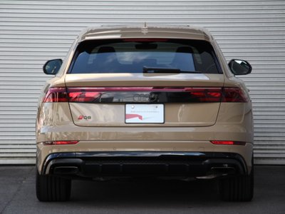 2025 AUDI Q8 photo 8